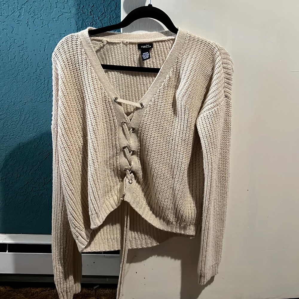 White Sweater shirt